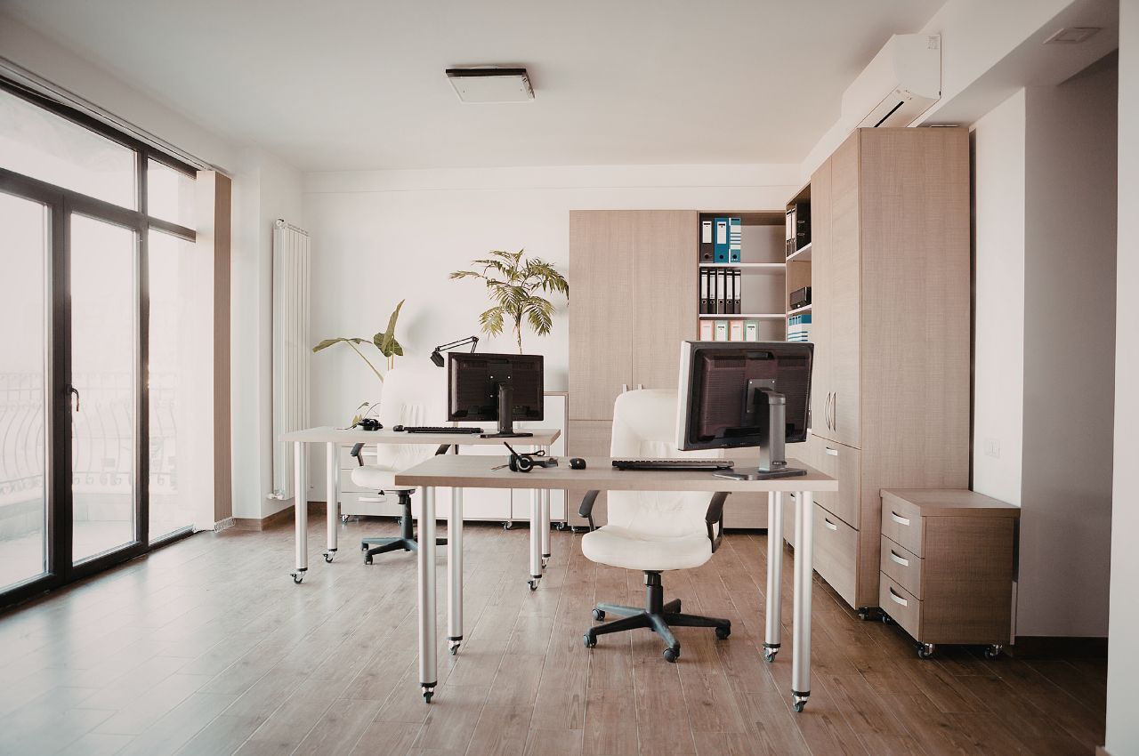 Biuro na start działalności – jakie koszty warto uwzględnić